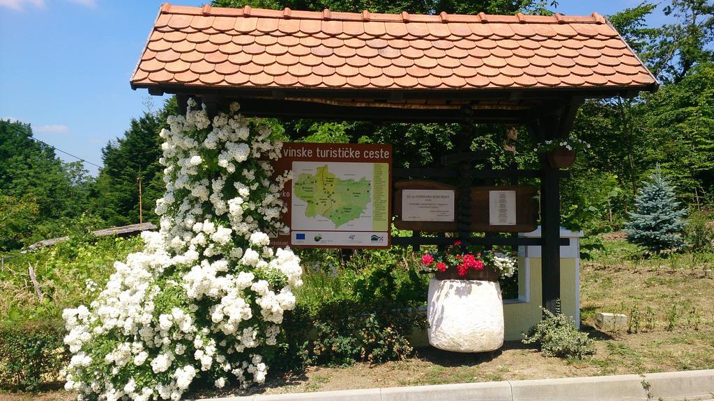 לינה וארוחת בוקר Gornja Stubica Pansion Rody מראה חיצוני תמונה
